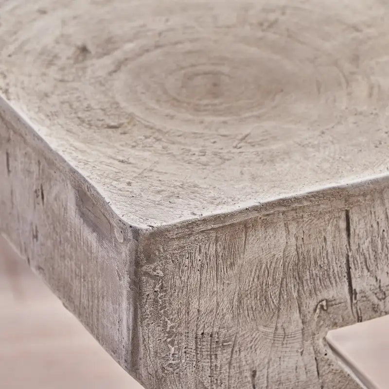 Table d'appoint Max en béton léger pour l'extérieur
