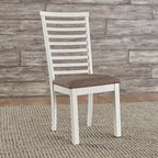Table de banquet blanche avec chaises - 5, 6 ou 7 pièces